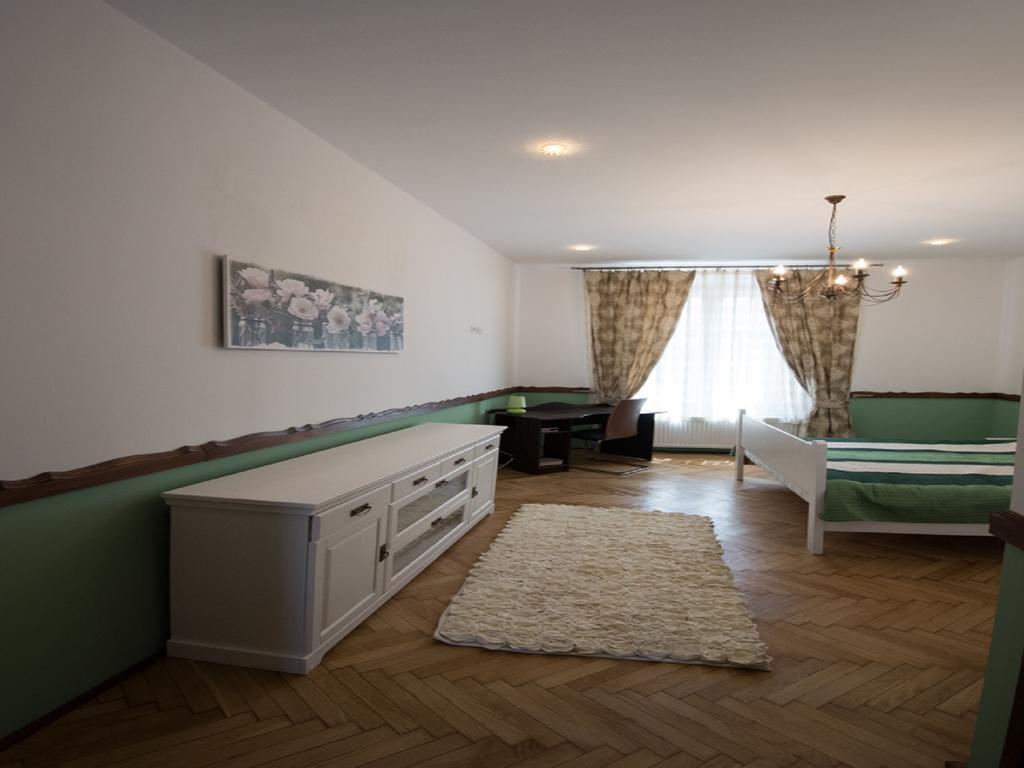 Luxury Central Apartment In Hermannstadt Exterior foto